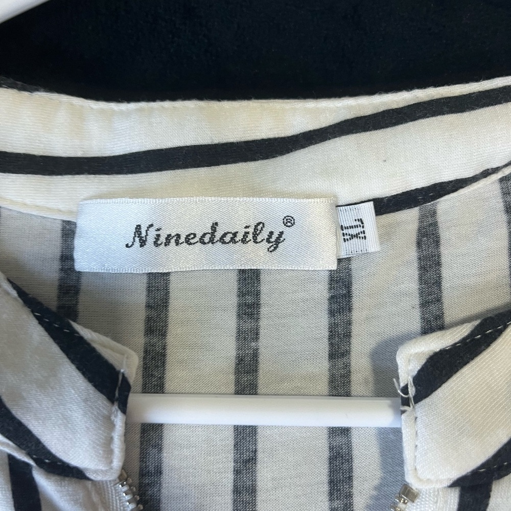 Really nice striped shirt it’s just to big for me now